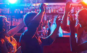 Celebrate birthdays, anniversaries, and special occasions with uniquely themed parties, personalized décor, and top-notch entertainment.